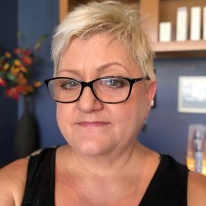 Meet your Posher, Sally